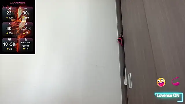 Snapshot of bob_petterson chatting on November 4, 2025, 6:11 pm bob petterson online show from November 4, 2025, 6:11 pm