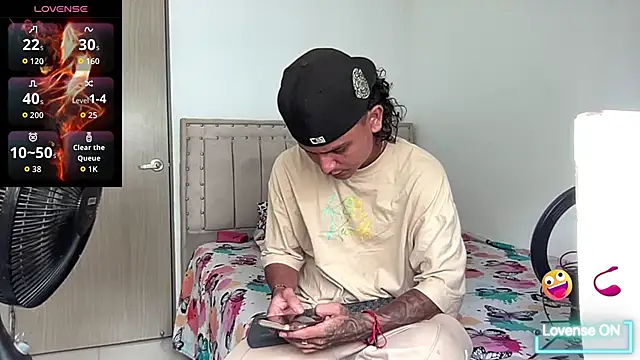 Snapshot of bob_petterson chatting on November 6, 2025, 4:22 pm bob petterson online show from November 6, 2025, 4:22 pm