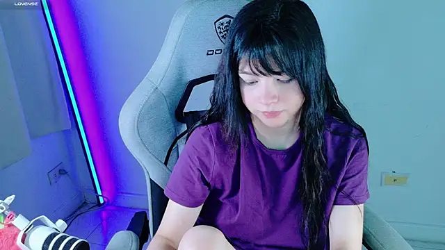 Snapshot of stephybrown chatting on June 10, 2026, 8:32 pm stephybrown online show from June 10, 2026, 8:32 pm