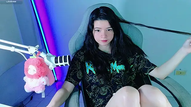 Snapshot of stephybrown chatting on June 9, 2026, 10:00 pm stephybrown online show from June 9, 2026, 10:00 pm