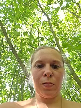 Snapshot of Sexysanny900 chatting on August 3, 2026, 1:39 pm Sexysanny900 online show from August 3, 2026, 1:39 pm