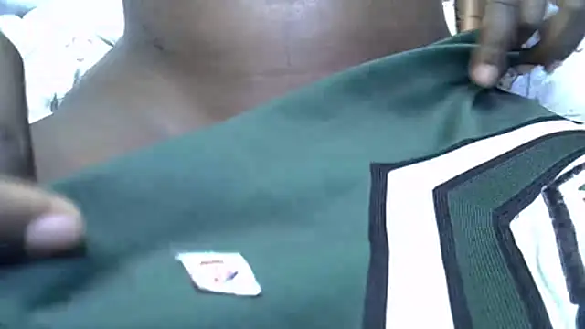 EbonyVallerin online show from February 5, 2026, 2:18 am