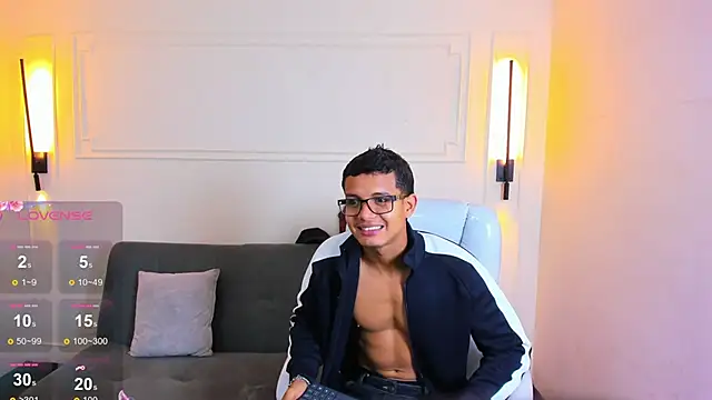 Paradise boy s online show from April 17, 2026, 2:31 pm