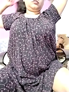 Snapshot of Ruksar-Pathan chatting on November 19, 2025, 10:26 am Ruksar-Pathan online show from November 19, 2025, 10:26 am