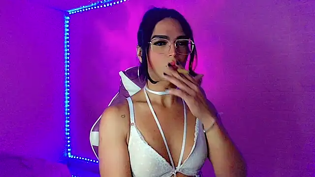 Ms-Zoehans online show from January 15, 2026, 10:57 pm