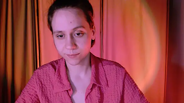 Snapshot of Malinax chatting on February 17, 2025, 1:58 am Malinax online show from February 17, 2025, 1:58 am