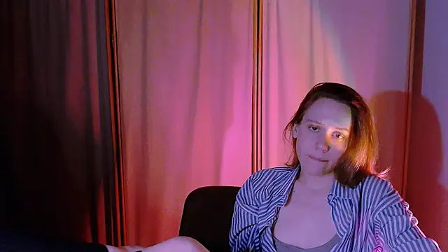 Snapshot of Malinax chatting on October 10, 2025, 10:54 pm Malinax online show from October 10, 2025, 10:54 pm