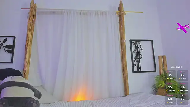  RedMoon online show from October 30, 2025, 4:48 pm