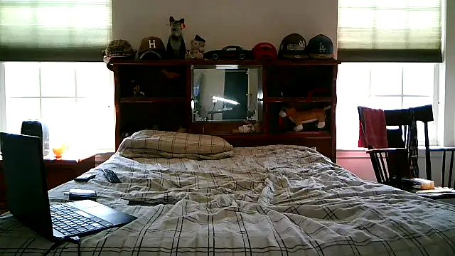 pimpdaddy4ever online show from April 10, 2026, 1:51 pm