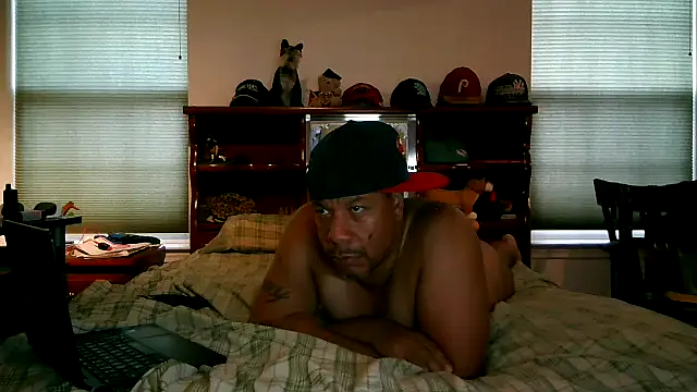 Snapshot of pimpdaddy4ever chatting on September 10, 2025, 2:49 pm pimpdaddy4ever online show from September 10, 2025, 2:49 pm