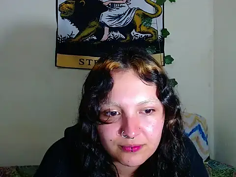 Snapshot of sweetiee_mary chatting on January 7, 2026, 12:15 am sweetiee mary online show from January 7, 2026, 12:15 am