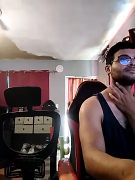 Carandrew online show from December 21, 2025, 5:58 pm