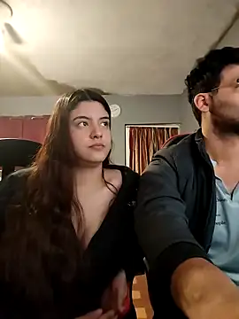 Snapshot of Carandrew chatting on February 1, 2026, 4:44 am Carandrew online show from February 1, 2026, 4:44 am