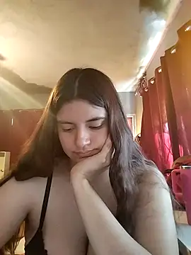 Snapshot of Carandrew chatting on February 16, 2026, 3:32 pm Carandrew online show from February 16, 2026, 3:32 pm