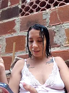 Snapshot of MariCeleste- chatting on January 12, 2026, 10:03 pm MariCeleste- online show from January 12, 2026, 10:03 pm