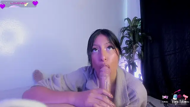 Snapshot of IssaandNeron_sex chatting on November 21, 2025, 4:06 pm IssaandNeron sex online show from November 21, 2025, 4:06 pm