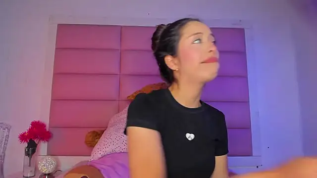 little-Emma online show from January 8, 2026, 3:12 am