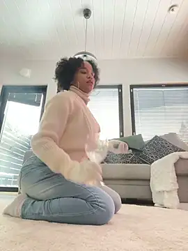 Black Dolll online show from December 17, 2024, 11:28 am