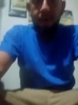 Snapshot of pineda1689 chatting on October 23, 2025, 4:33 am pineda1689 online show from October 23, 2025, 4:33 am