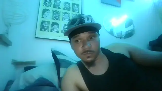 AnthonyJose87 online show from April 23, 2026, 5:47 am