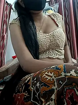 ANNU-SH6 online show from November 10, 2025, 5:29 pm