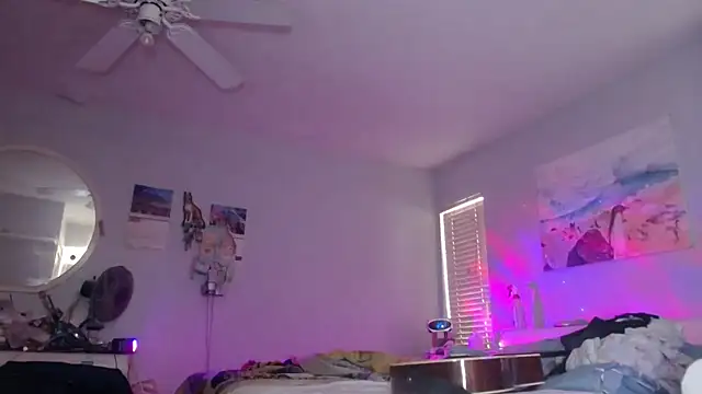 Snapshot of sweetnissapril chatting on October 6, 2025, 7:47 pm sweetnissapril online show from October 6, 2025, 7:47 pm