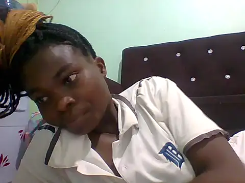 Snapshot of sexxyqueenn22 chatting on November 14, 2025, 11:03 am sexxyqueenn22 online show from November 14, 2025, 11:03 am