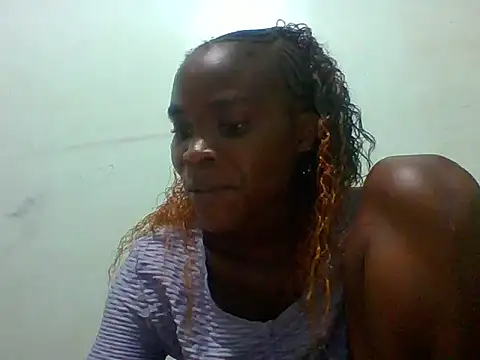 Snapshot of sexxyqueenn22 chatting on December 18, 2025, 9:51 pm sexxyqueenn22 online show from December 18, 2025, 9:51 pm
