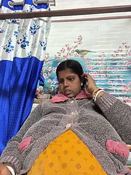 Beauty-queen online show from February 12, 2026, 2:39 pm