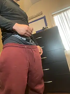 Snapshot of MynameisPaco chatting on December 16, 2025, 5:06 pm MynameisPaco online show from December 16, 2025, 5:06 pm