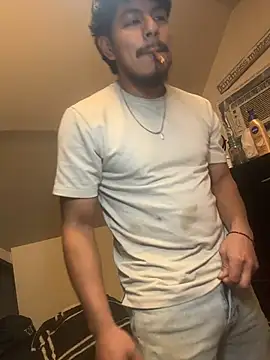 Snapshot of MynameisPaco chatting on November 25, 2025, 8:20 pm MynameisPaco online show from November 25, 2025, 8:20 pm