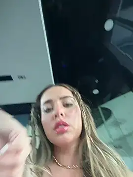 Alirawrz online show from February 20, 2026, 6:19 am