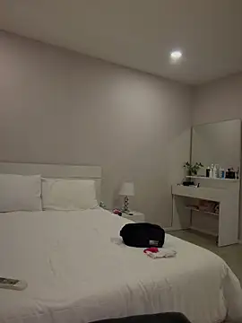 Alirawrz online show from March 8, 2026, 10:29 am