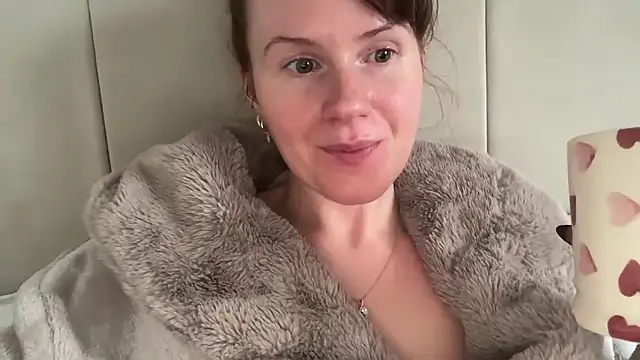 Snapshot of redheadrosie69 chatting on January 13, 2026, 12:20 pm redheadrosie69 online show from January 13, 2026, 12:20 pm