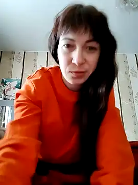 NikaXBerry online show from January 1, 2025, 7:41 am