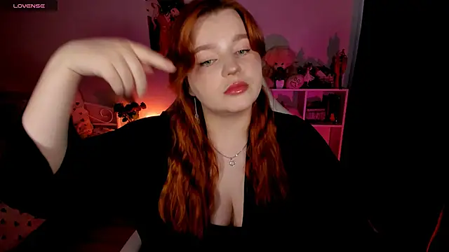  Lisa x online show from November 1, 2025, 5:47 am