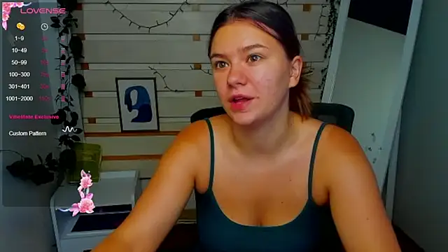 Josephine Kiss online show from August 7, 2026, 5:57 am