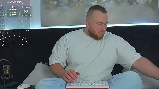 Snapshot of RoddyStill chatting on March 12, 2025, 8:08 am RoddyStill online show from March 12, 2025, 8:08 am