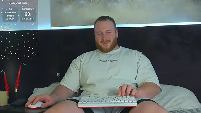 Snapshot of RoddyStill chatting on March 7, 2025, 2:45 pm RoddyStill online show from March 7, 2025, 2:45 pm