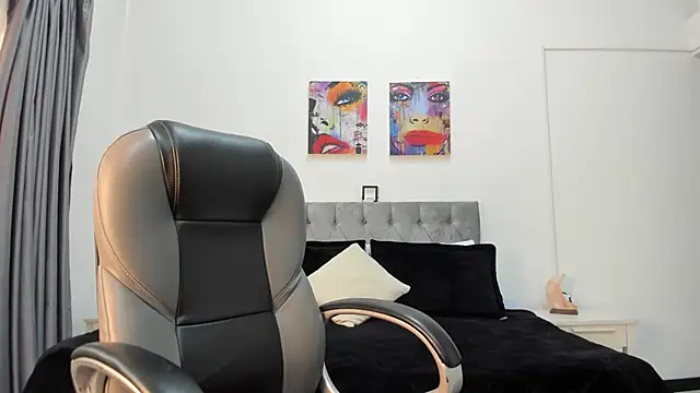 Snapshot of Jayden_Jonnes chatting on March 14, 2025, 11:45 am Jayden Jonnes online show from March 14, 2025, 11:45 am