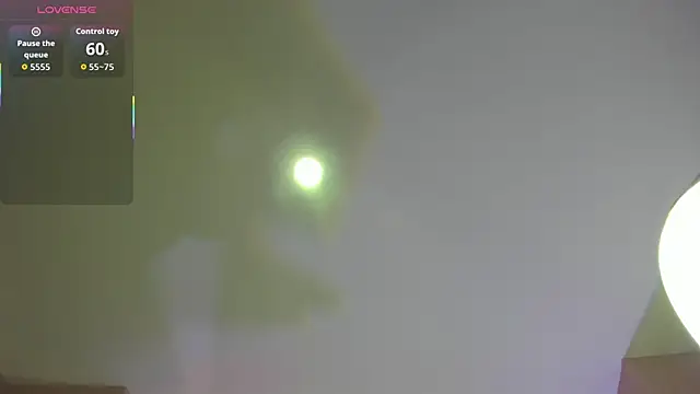 Danna 777  online show from November 25, 2025, 9:26 pm