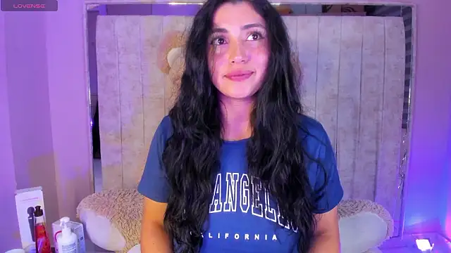 Snapshot of Danna_777_ chatting on February 2, 2026, 3:05 am Danna 777 online show from February 2, 2026, 3:05 am