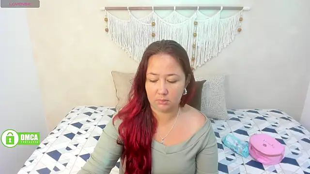 Snapshot of _anavictoria_ chatting on September 13, 2025, 12:16 pm anavictoria online show from September 13, 2025, 12:16 pm