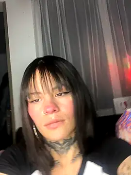 Tifanny Sweett online show from October 23, 2025, 4:44 am