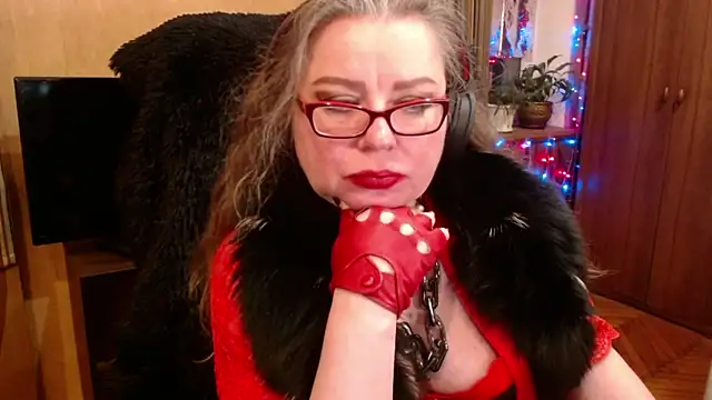 Miss Tress online show from February 10, 2025, 4:08 am