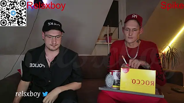 Snapshot of Relsxboy chatting on November 4, 2025, 5:17 pm Relsxboy online show from November 4, 2025, 5:17 pm