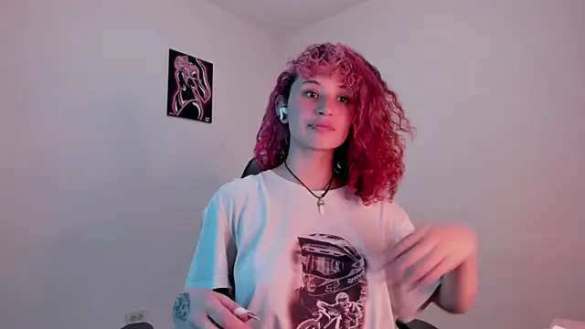 Snapshot of valent_27 chatting on November 24, 2025, 1:05 am valent 27 online show from November 24, 2025, 1:05 am