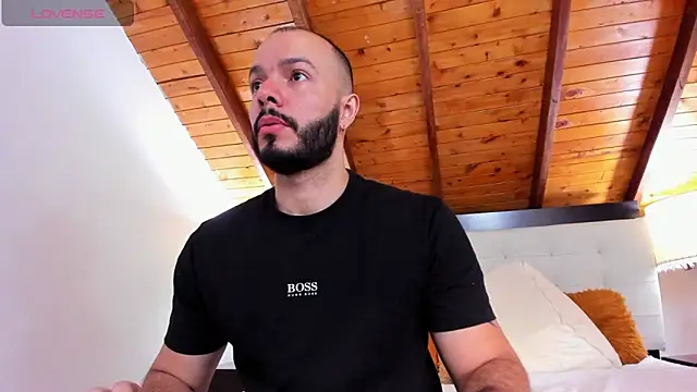 Tom Bailey online show from October 3, 2025, 12:50 pm