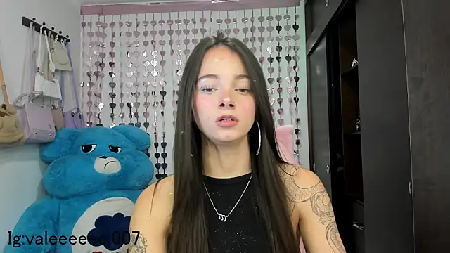 Snapshot of lucyy_tay chatting on December 7, 2024, 12:14 am lucyy tay online show from December 7, 2024, 12:14 am