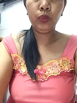 Lanyingxin18 online show from February 13, 2026, 11:27 pm